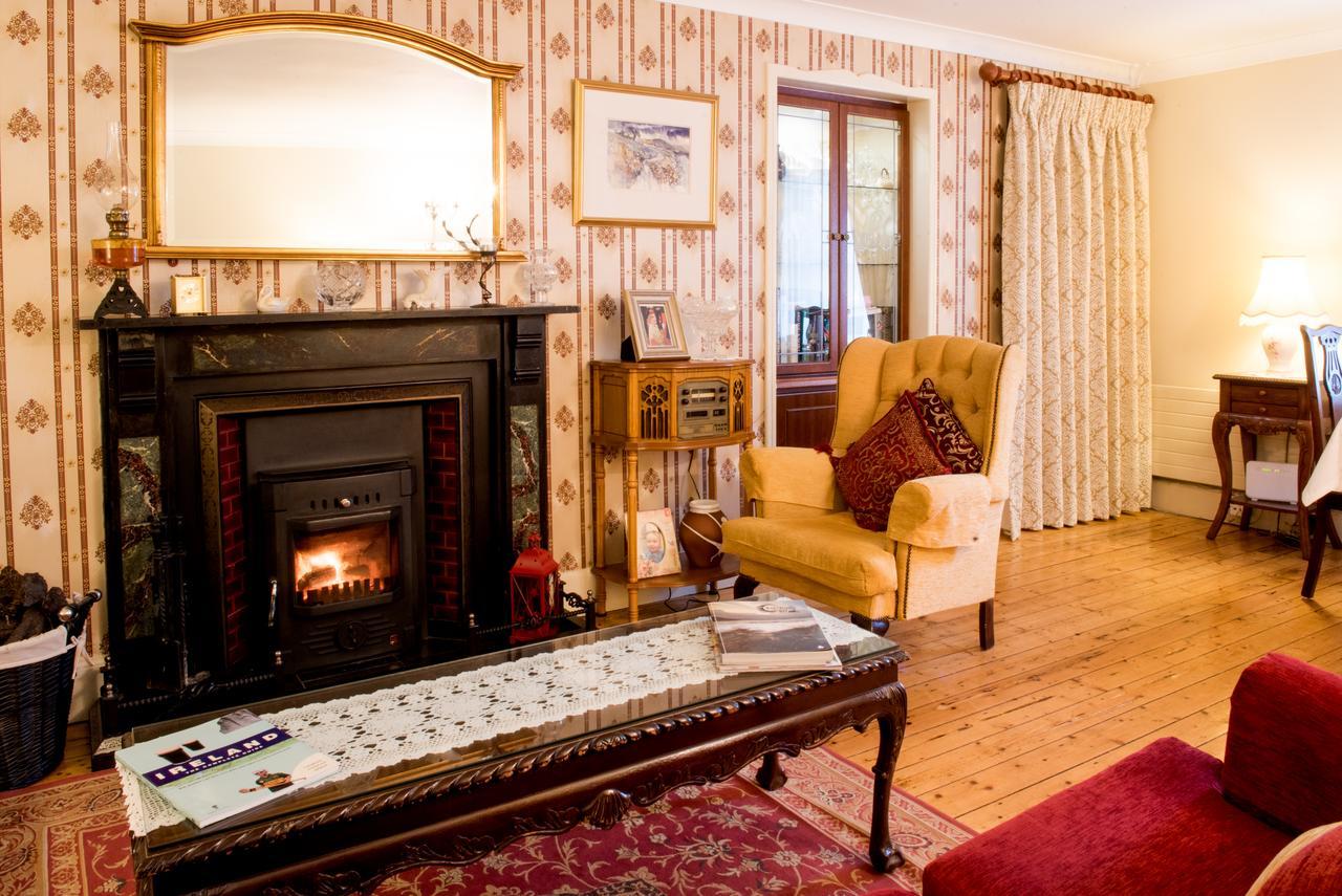 Brennan'S Accommodation Glenties Eksteriør billede