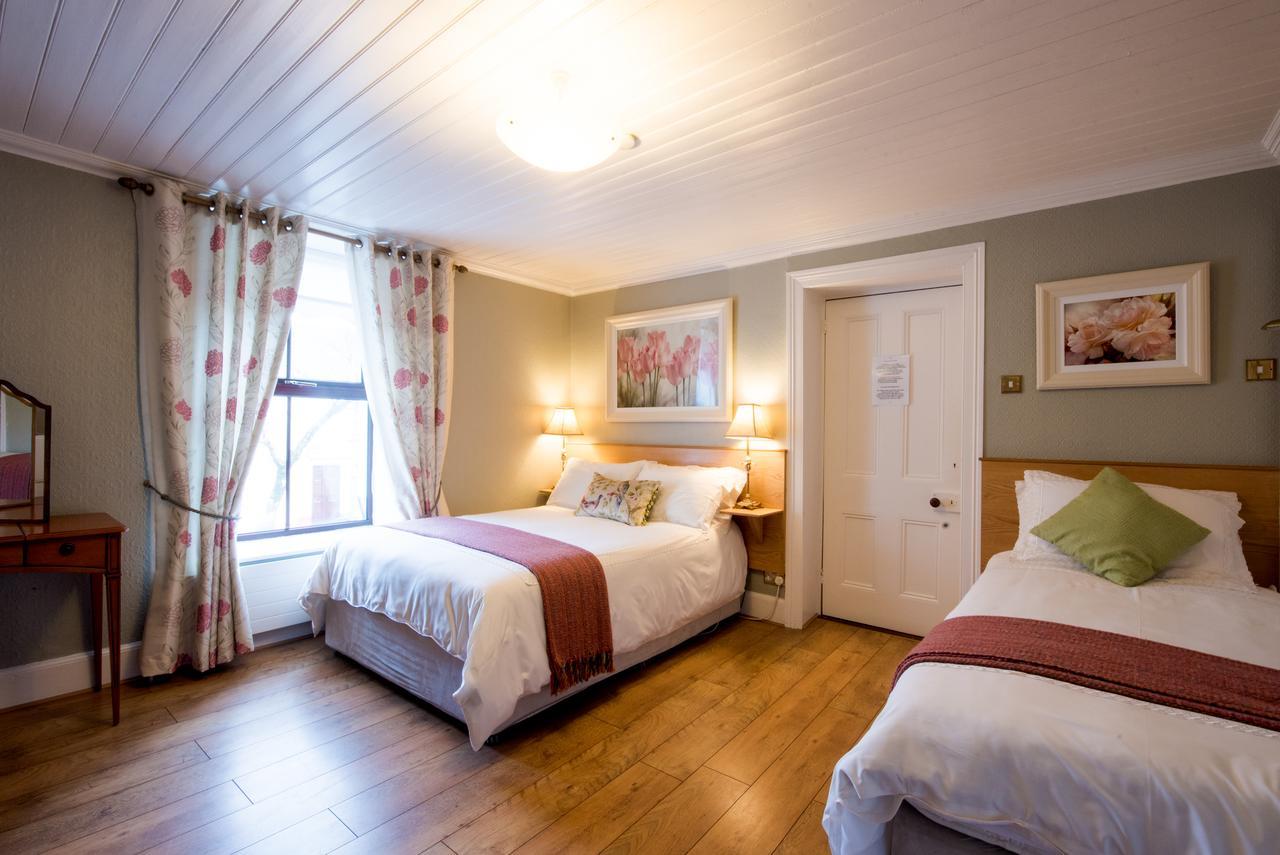 Brennan'S Accommodation Glenties Eksteriør billede